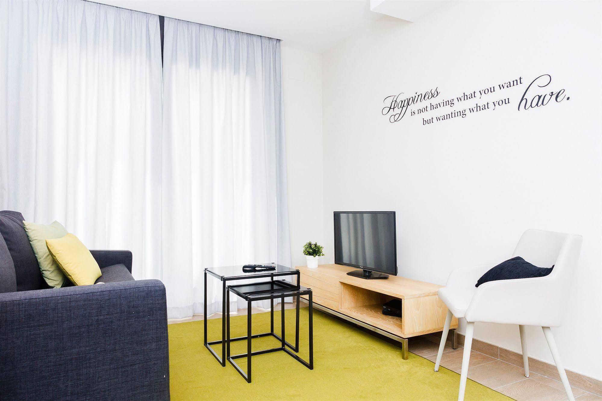 Feelathome Plaza Apartments Barcelona Exterior foto