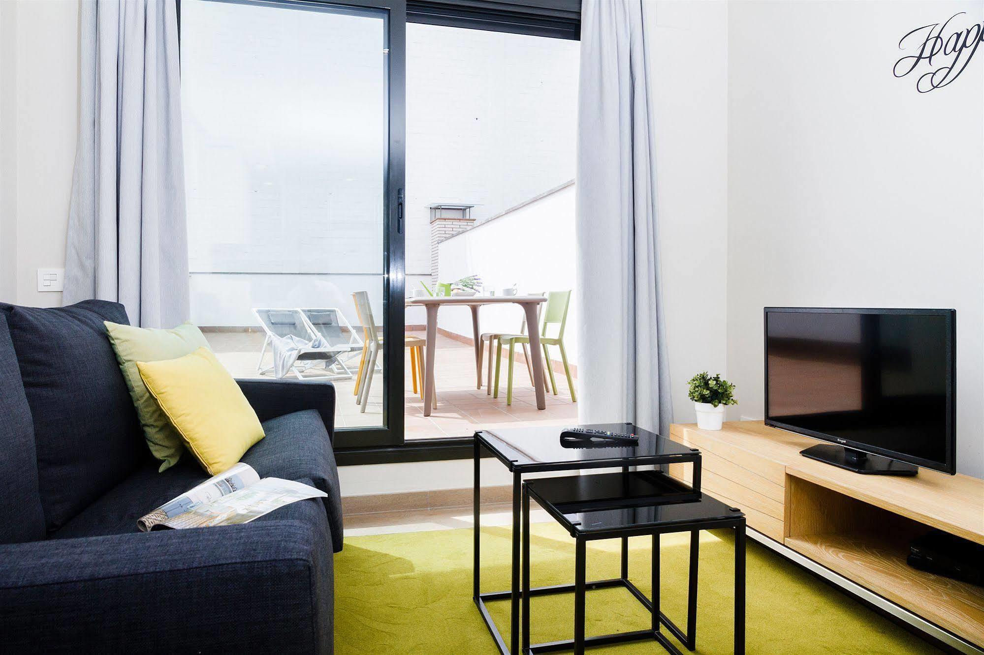 Feelathome Plaza Apartments Barcelona Exterior foto