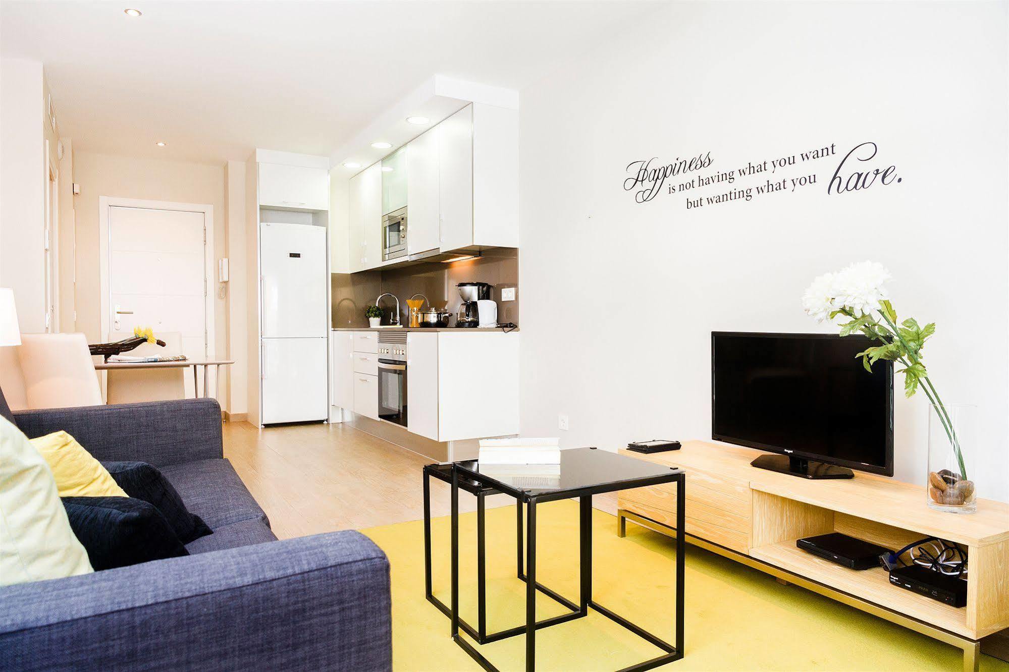 Feelathome Plaza Apartments Barcelona Exterior foto