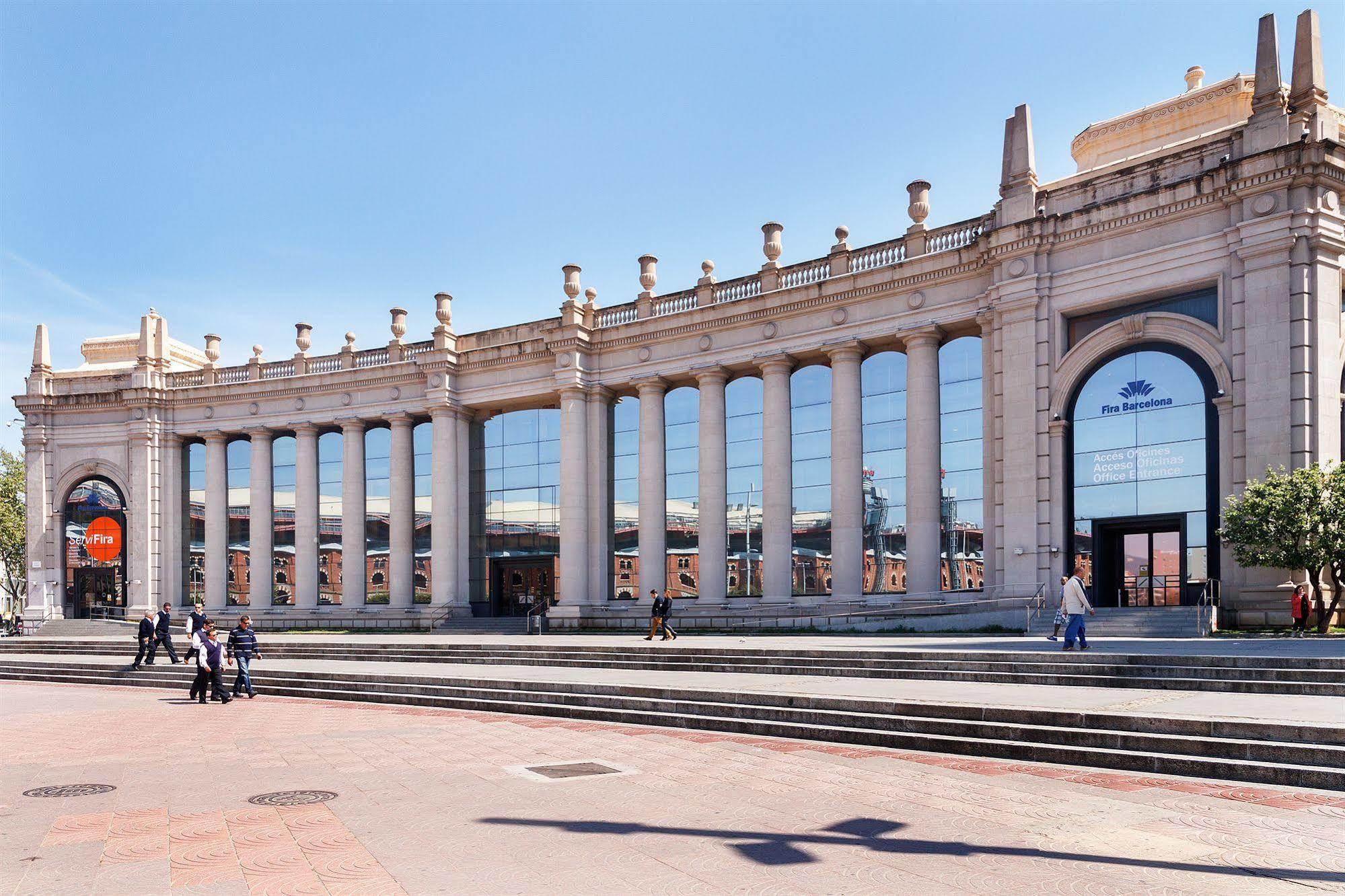 Feelathome Plaza Apartments Barcelona Exterior foto